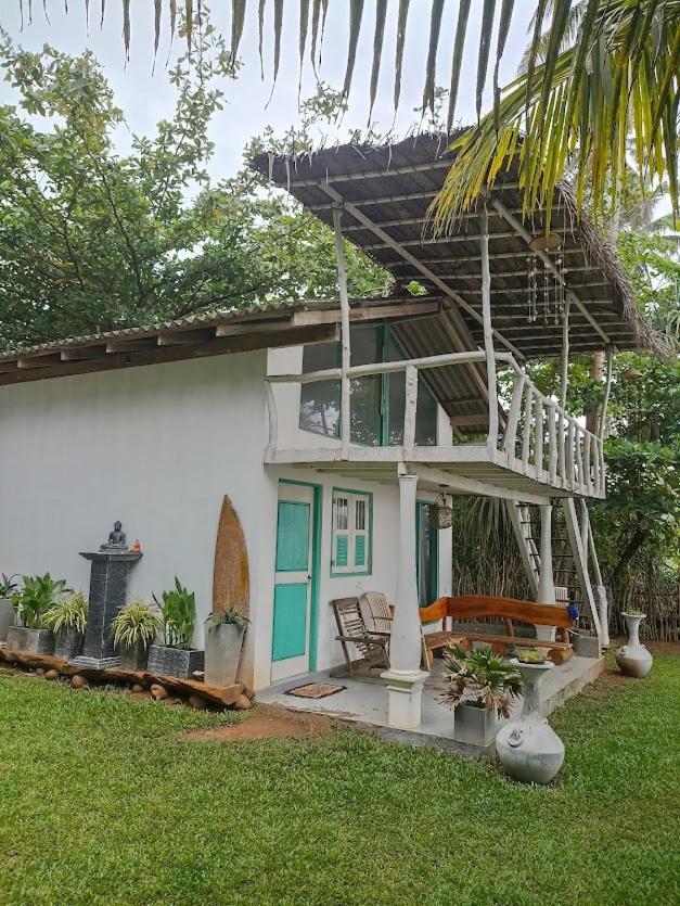 Beach House Kalukatiya - Family Villa, Seaview Room, Garden Room Dikwella Exterior foto