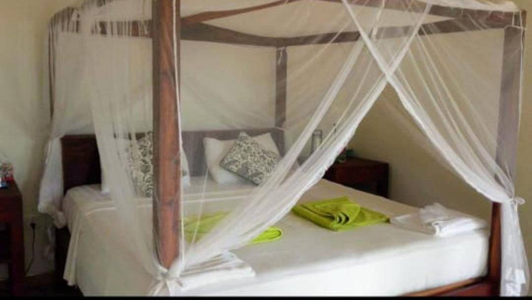 Beach House Kalukatiya - Family Villa, Seaview Room, Garden Room Dikwella Exterior foto
